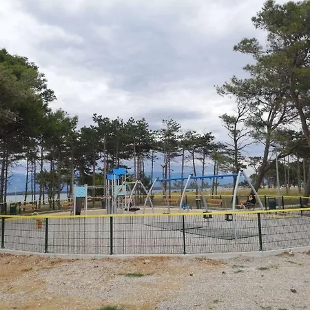 In Privlaka Mit Garten Und Grill * Privlaka (Zadar)